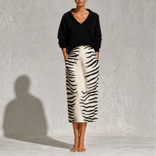 Zebrina – Maglia a Collo e Gonna Midi Zebrata lifestyle