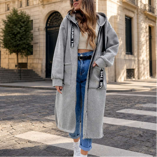 Velmora – Felpa Lunga con Cappuccio e Zip lifestyle