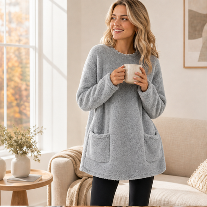 Calorena – Top Girocollo Effetto Peluche Manica Lunga lifestyle