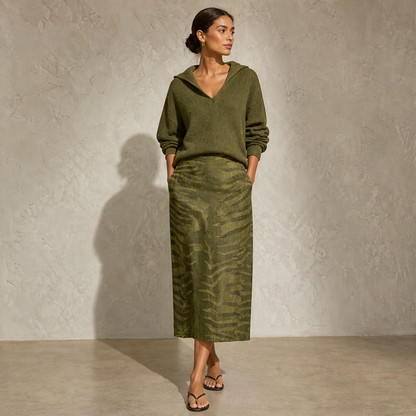 Savenza – Maglia con Colletto e Gonna Midi Zebrata, Set Due Pezzi lifestyle