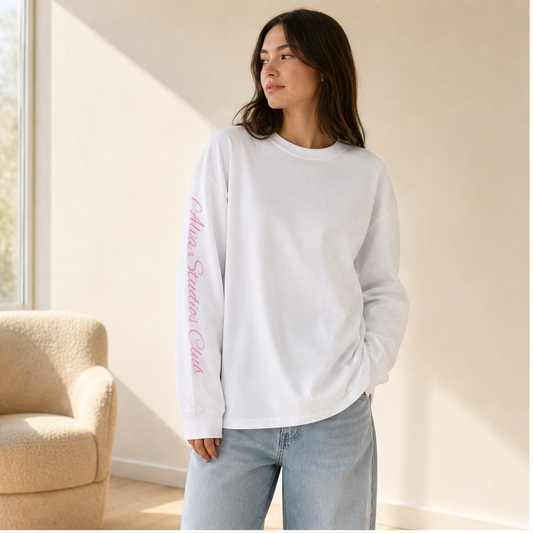 Velmora – Longsleeve Oversize con Stampa sulla Manica lifestyle