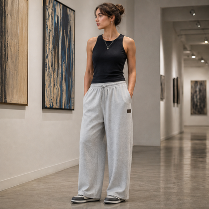 Morelio – Pantaloni Wide Leg in Felpa con Coulisse lifestyle