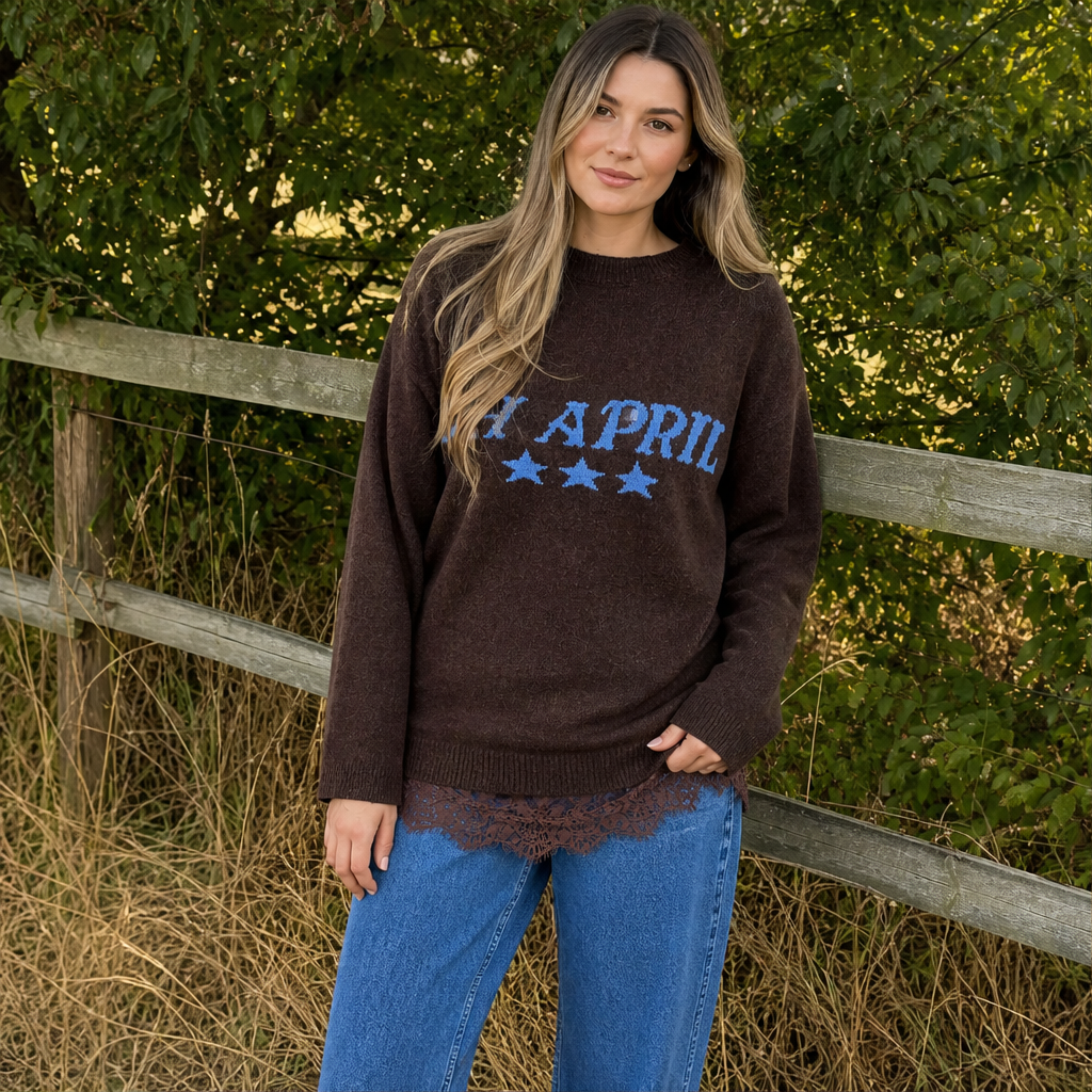 Novarla – Maglione Oversize con Pizzo lifestyle