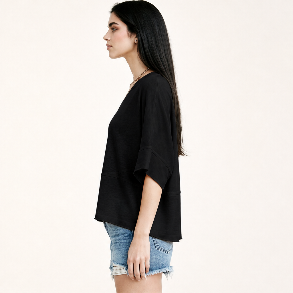 Vesolia – Top Girocollo Ampio a Manica Pipistrello lifestyle