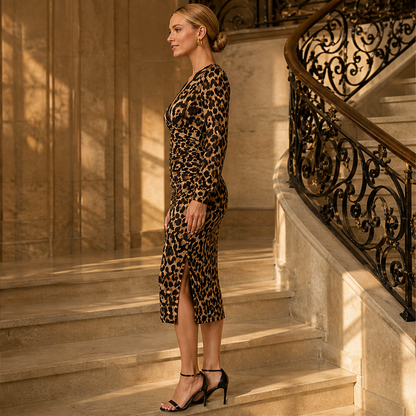 Velmara – Abito Midi Leopardato con Pizzo lifestyle