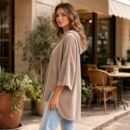 Velvora – Felpa con Cappuccio Spalle Scese in Velluto lifestyle