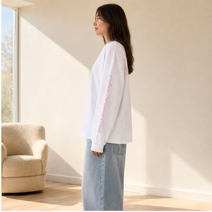 Velmora – Longsleeve Oversize con Stampa sulla Manica lifestyle