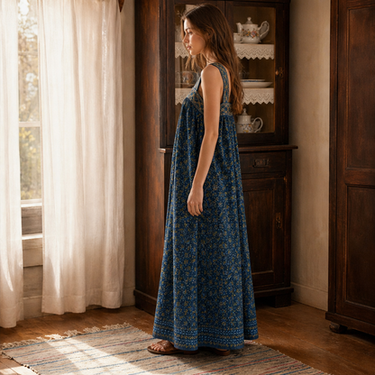 Voralia – Abito Lungo Folk a Fiori in Cotone lifestyle