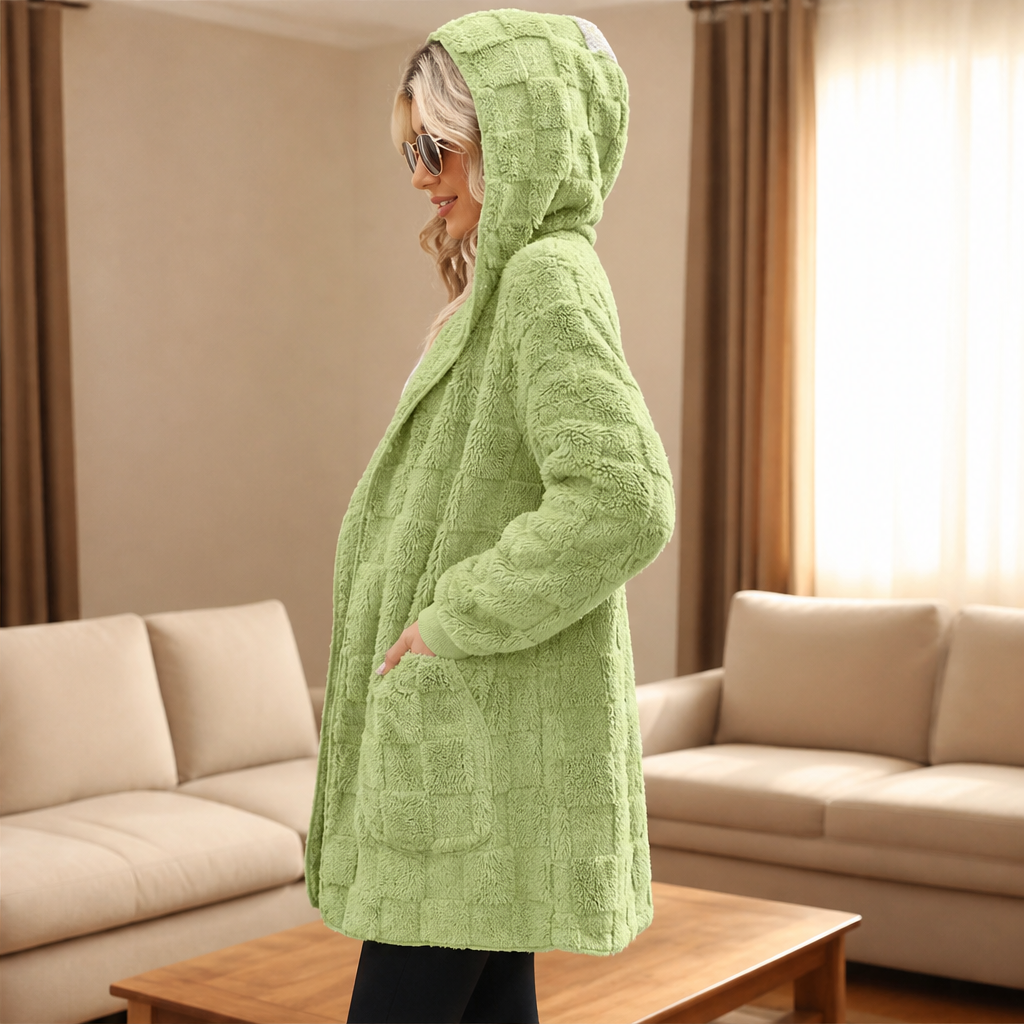 Morvenza – Cardigan Peloso a Quadri con Cappuccio lifestyle