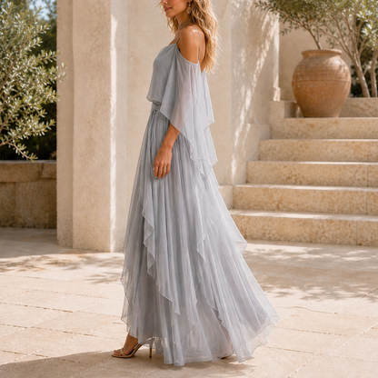 Venalia – Abito Lungo in Chiffon Spalle Scoperte lifestyle