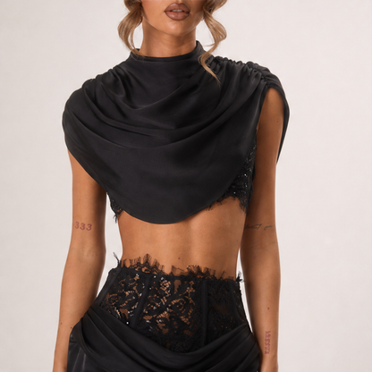 Novarra – Top a Mantella in Raso con Pizzo lifestyle