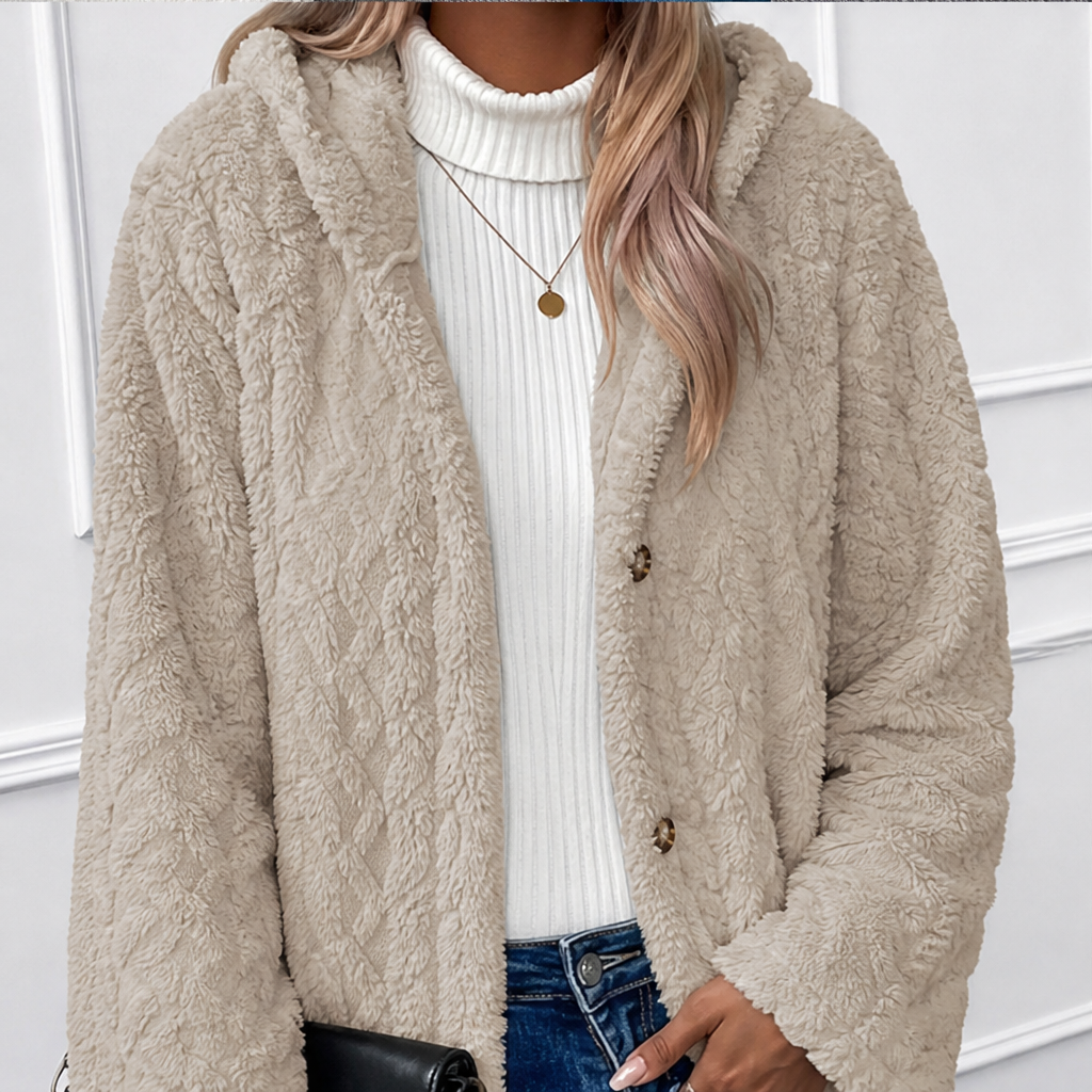 Morenza – Giacca con Cappuccio Trapuntata Effetto Peluche lifestyle