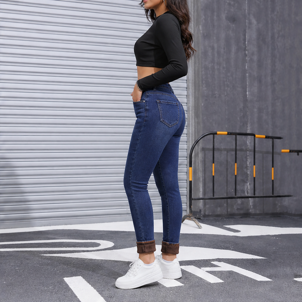 Calorra – Jeans Skinny Foderati in Pile lifestyle