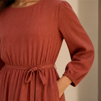 Vellamira – Abito Midi in Lino con Cintura lifestyle