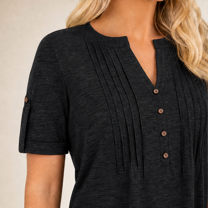 Venalira – Blusa Scollo V Plissettata con Bottoni lifestyle