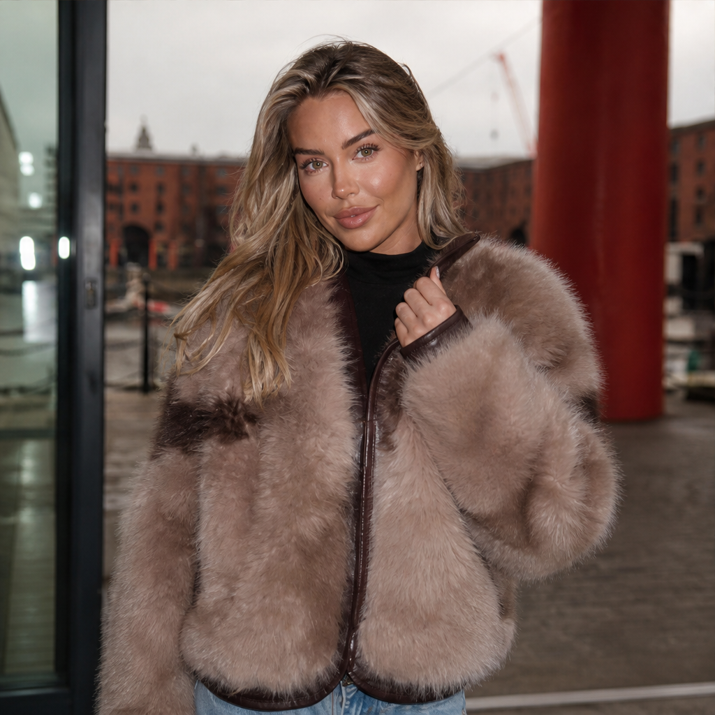 Varonne – Giacca Bomber in Ecopelliccia Marmorizzata lifestyle
