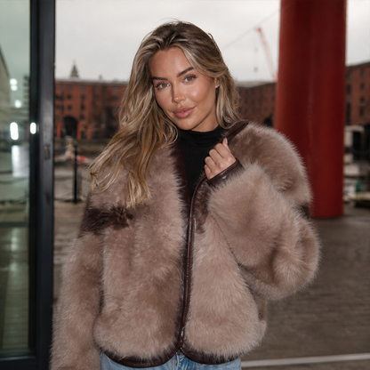 Varonne – Giacca Bomber in Ecopelliccia Marmorizzata lifestyle