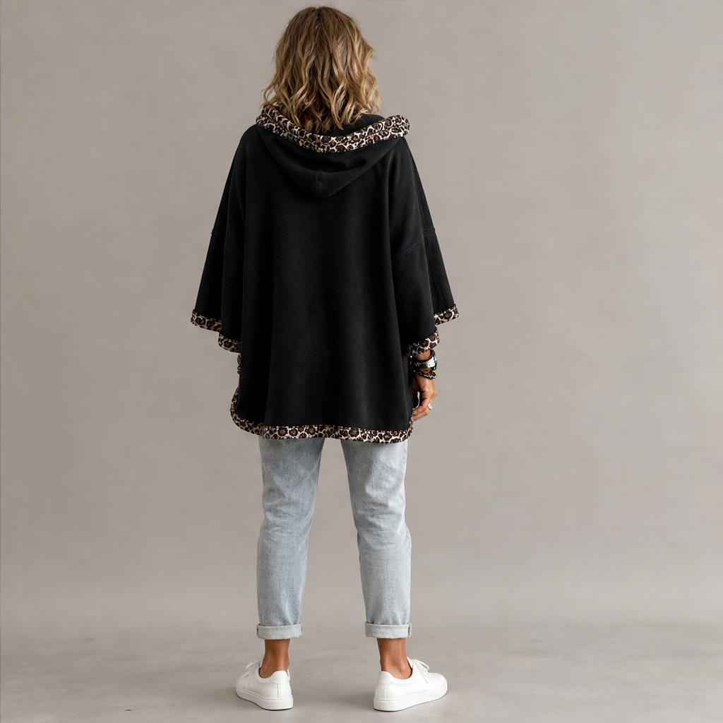 Velmara – Felpa Oversize con Cappuccio e Bordo Leopardato lifestyle