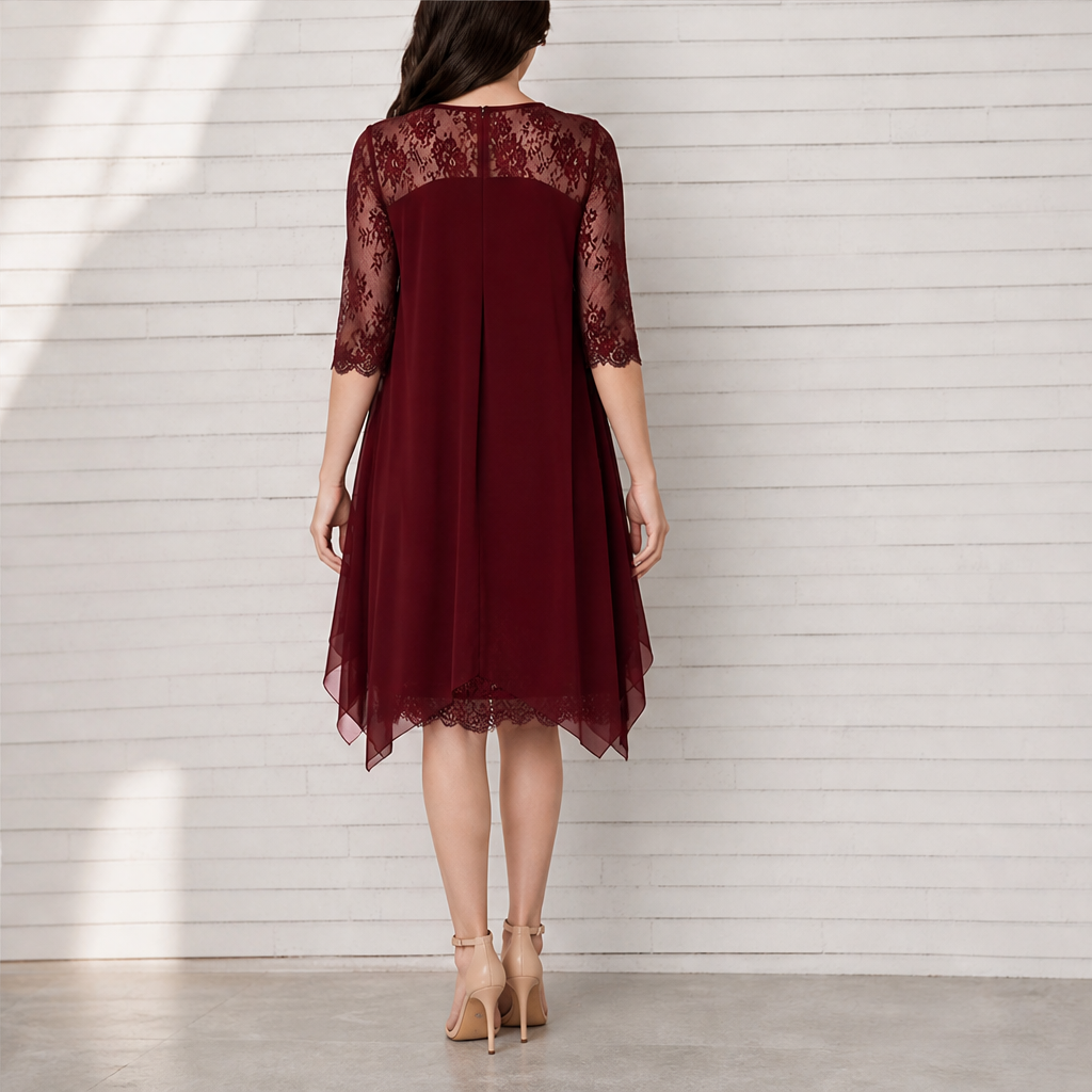 Lorentia – Abito Asimmetrico con Pizzo lifestyle