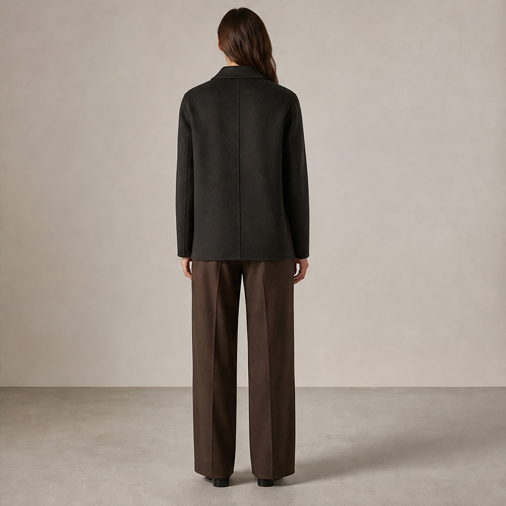 Lanovera – Overshirt in Lana a Strato Singolo lifestyle