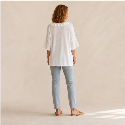 Blusa Bianca con Scollo a V e Volant | Elegante Top Effetto Lino da Donna con Maniche Svasate