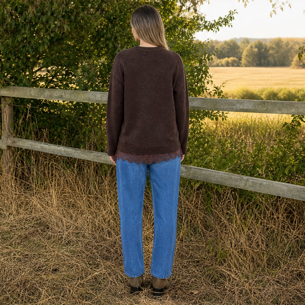 Novarla – Maglione Oversize con Pizzo lifestyle