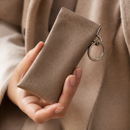 Custodia – Lenvara – Astuccio Porta Occhiali in Pelle PU con Apertura Elastica lifestyle
