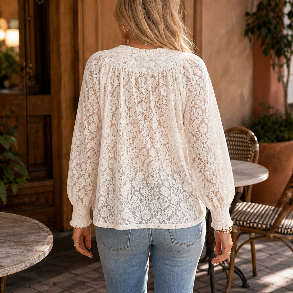 Veluria – Blusa in Pizzo con Coulisse lifestyle