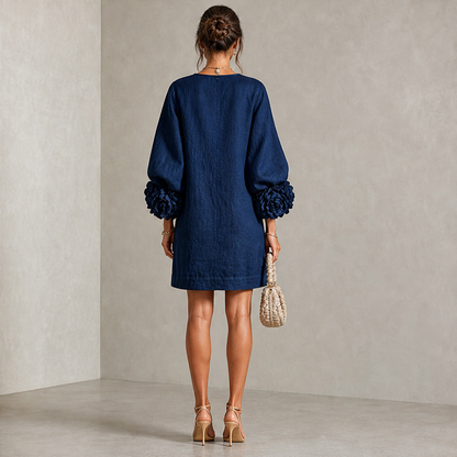 Florenne – Abito Mini con Polsini Floreali lifestyle