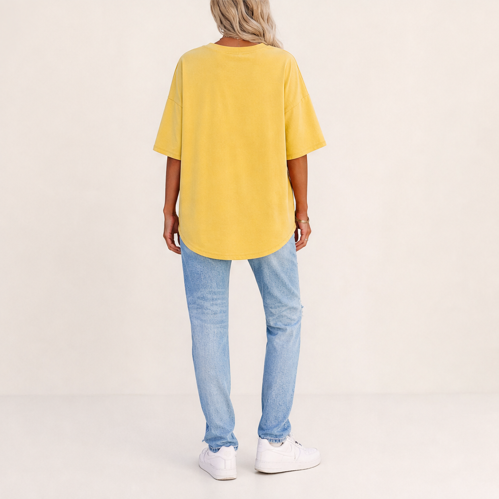 Maverla – Tunica Oversize Scollo a V in Cotone lifestyle