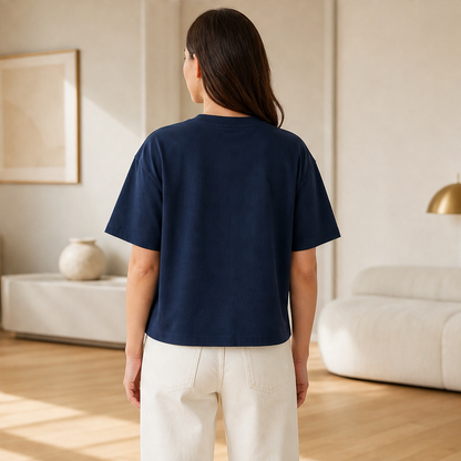Corvalle – T-Shirt Boxy con Stampa Ricamata lifestyle