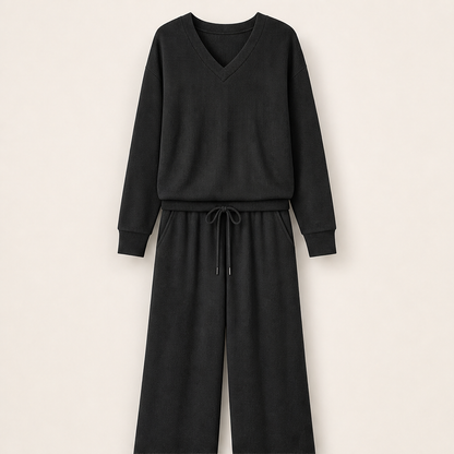 Morvena – Completo Scollo a V in Maglia Black