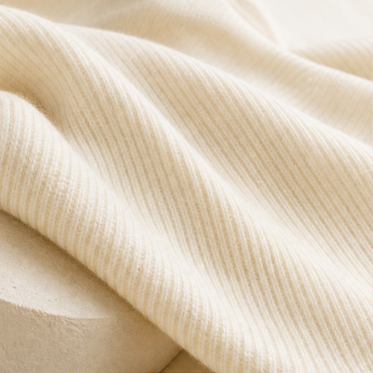 Vellucci – Completo Dolcevita con Bottoni e Pantaloni Palazzo detail
