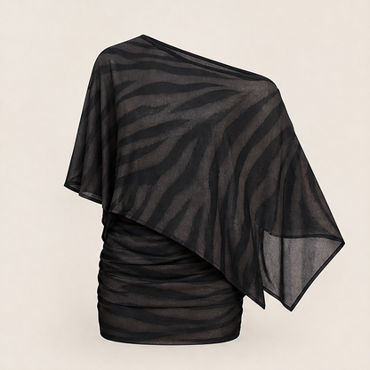 Completo Due Pezzi Marrone con Stampa Tigrata | Top Monospalla con Scialle e Gonna – Elegante in Rete Trasparente